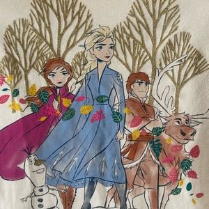Girls size 6, long sleeve Disney, frozen cast T-shirt
